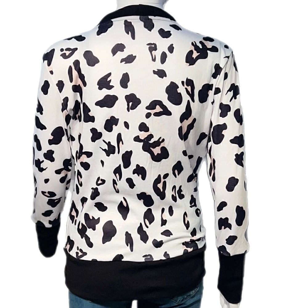 Leopard Print Snap Cardigan - Picture 6 of 11